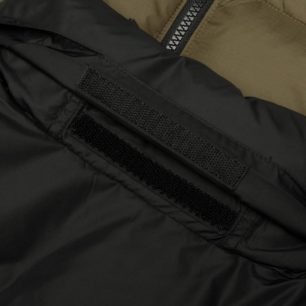 1996 Retro Nuptse Vest - Caraway Seed/Black