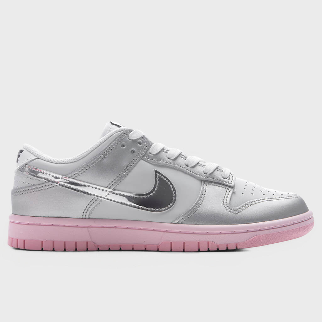 Women's Dunk Low LX - Photon Dust/Metallic Silver/Pink Foam