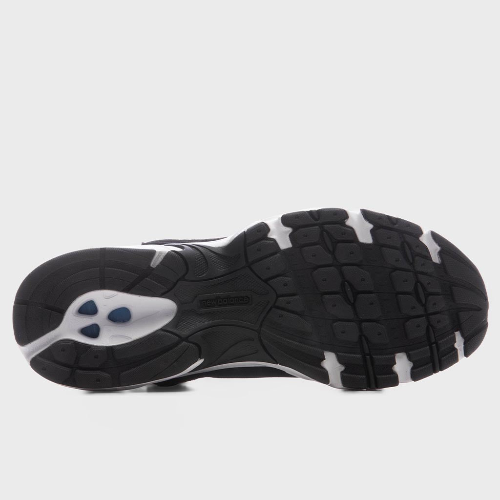 530 - Black/Magnet/Silver Metallic