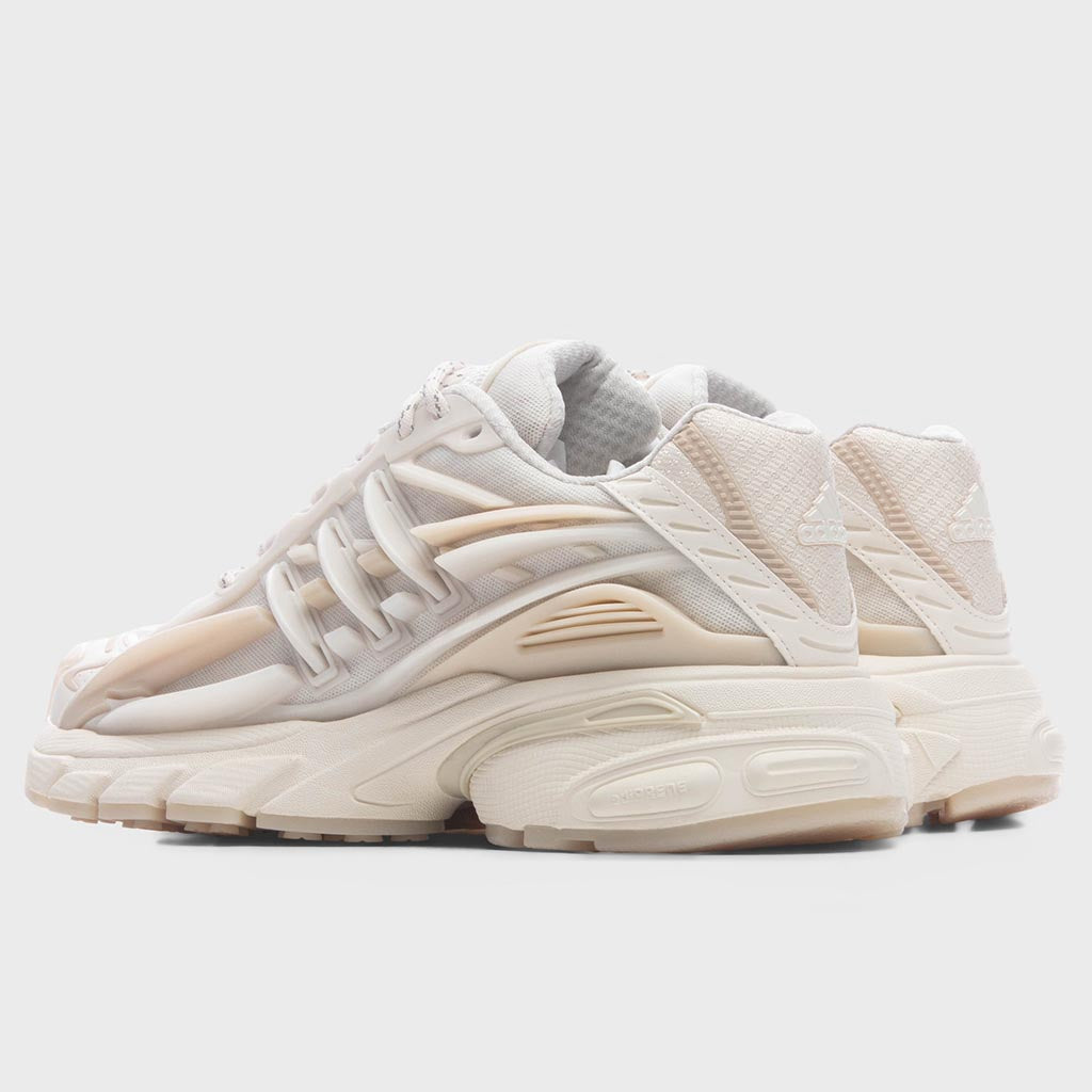 Adistar Jellyfish - Core White/Off White/Clear Brown