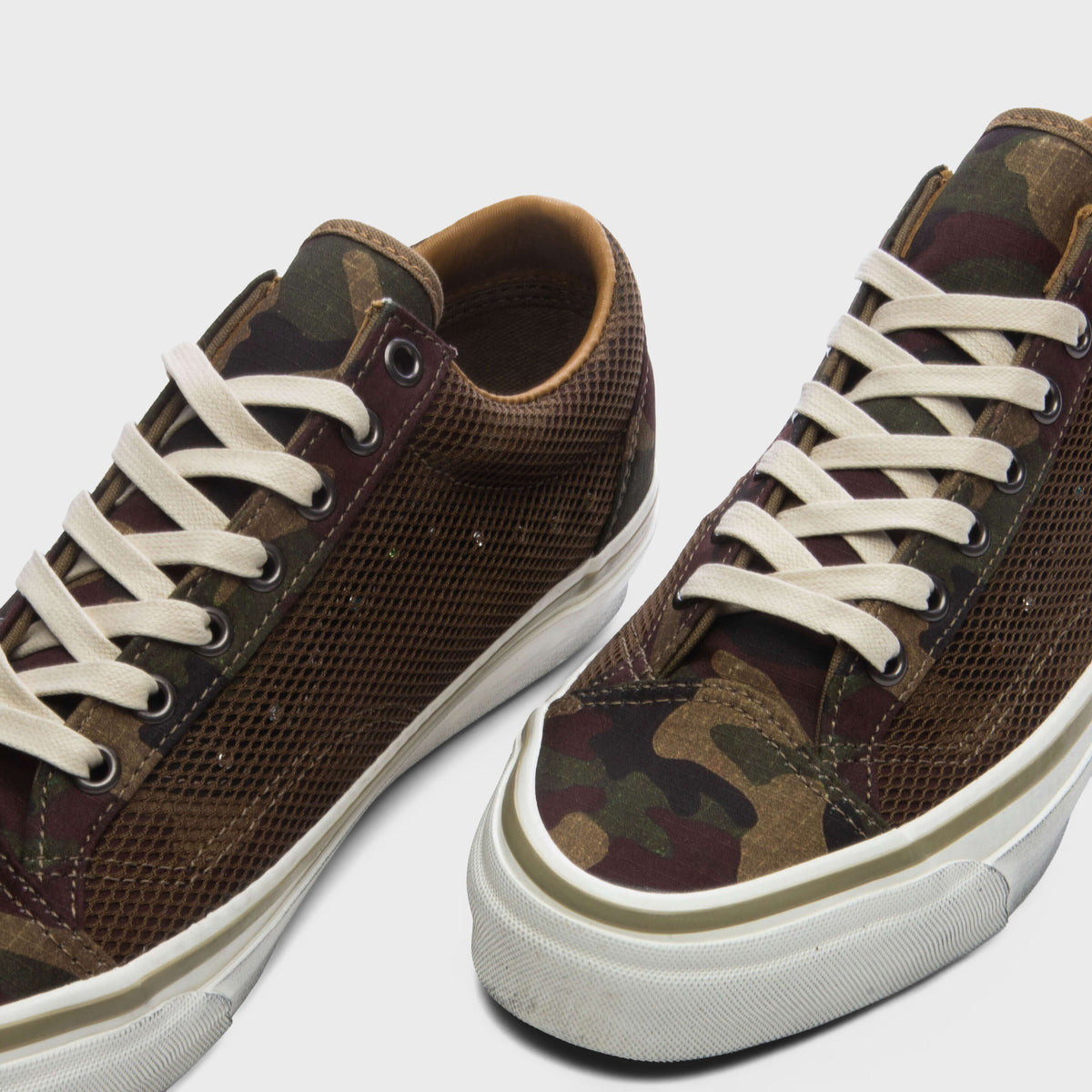 Premium LX Old Skool 36 Combat - Woodland Camo