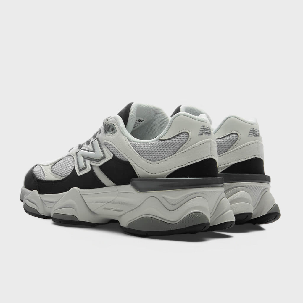 9060 Lace (GS) - Reflection/Grey Matter/Black