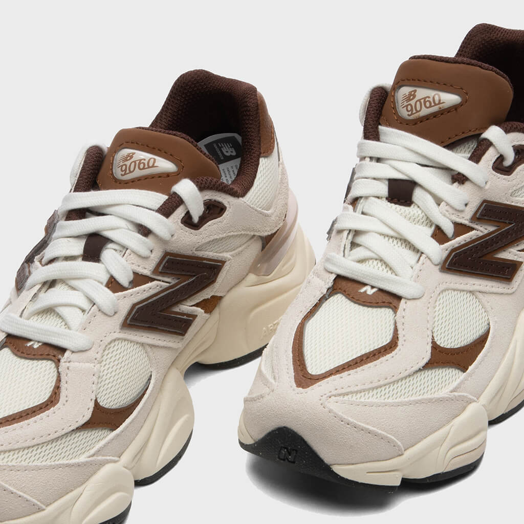 9060 (GS) - Breakfast Tea/Angora