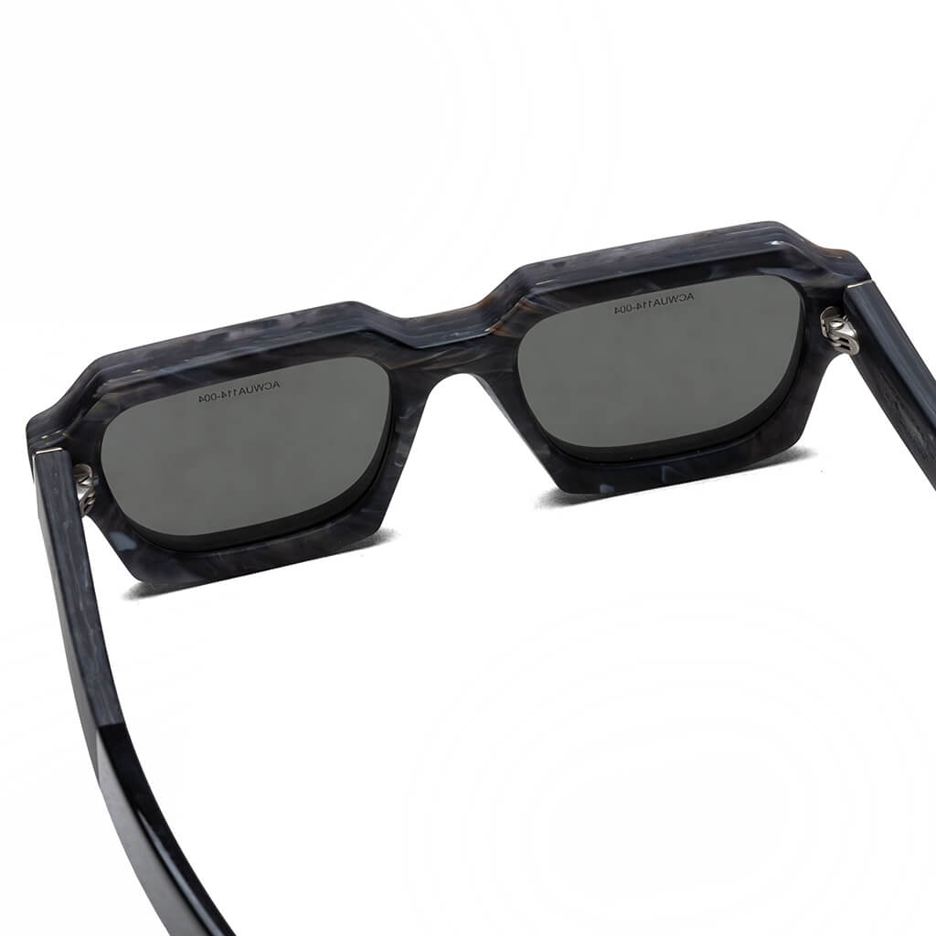 Caro - Black Marble