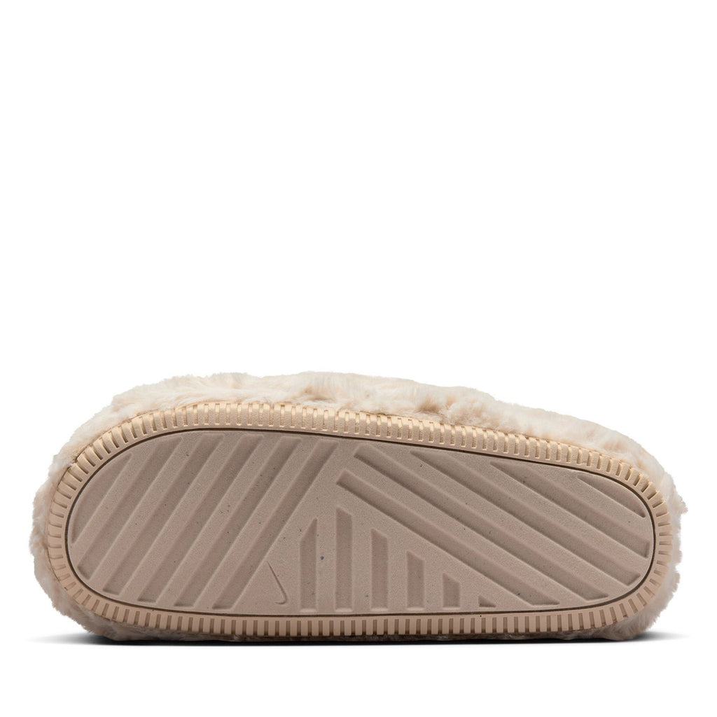 Women's Nike Calm SE - Sanddrift/Sanddrift