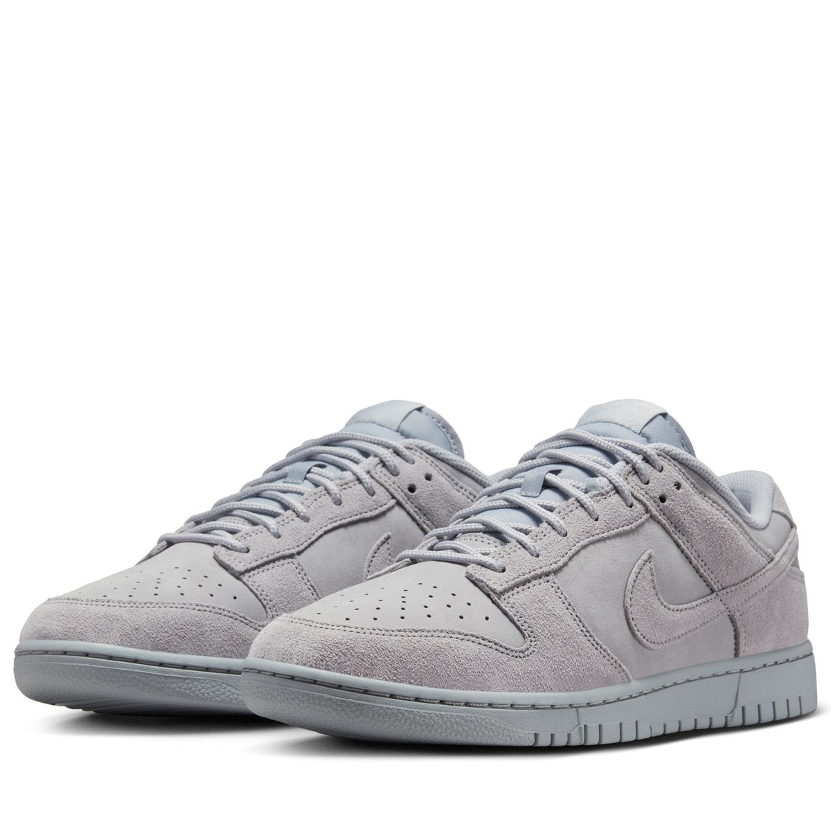 Nike Dunk Low Retro SE - Wolf Grey/Wolf Grey