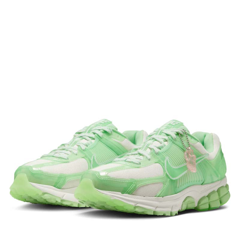 Women's Nike Zoom Vomero 5 - Sail/Cucumber Calm