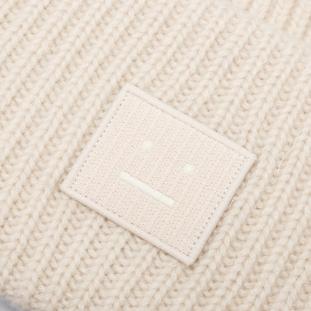 Face Logo Beanie - Cream Beige
