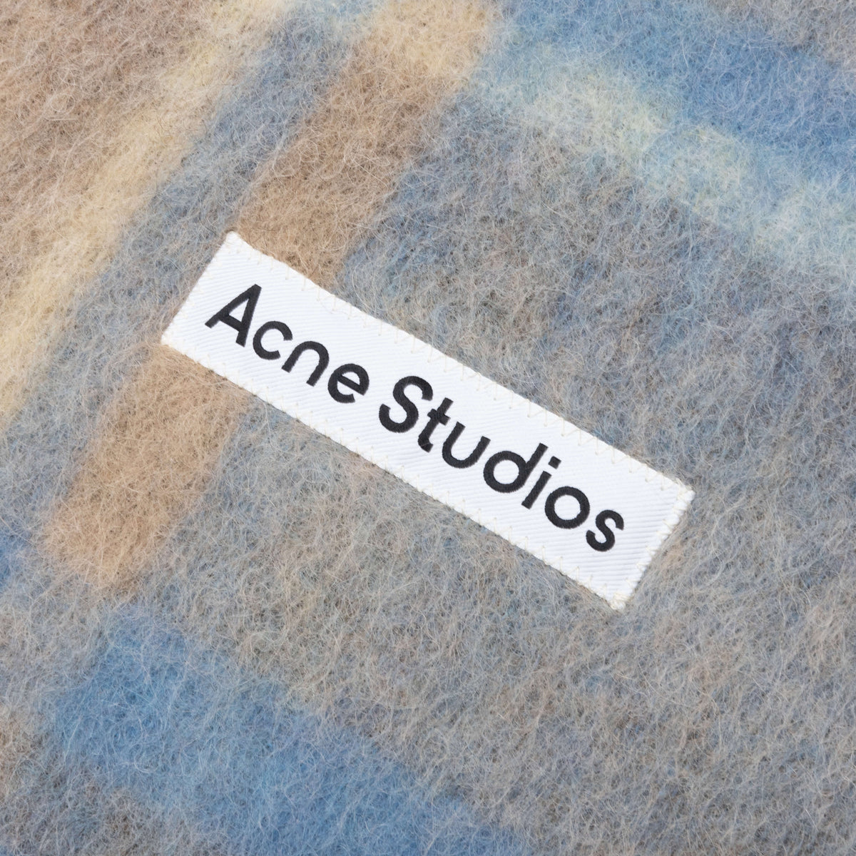 Checked Scarf - Light Blue/Beige