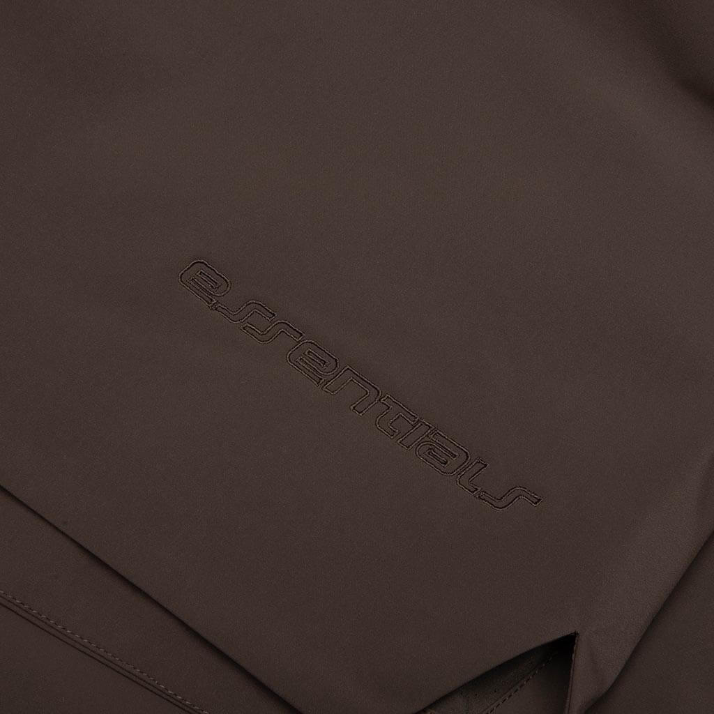 Active Trace Classic Short With Slit - Brown