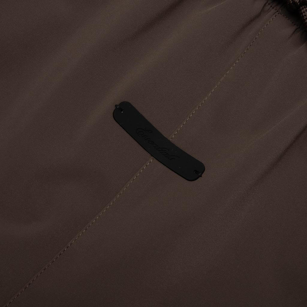 Active Trace Classic Short With Slit - Brown