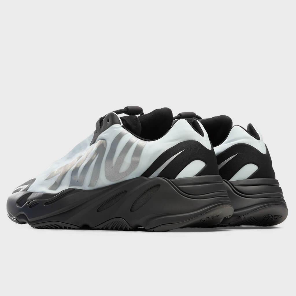 Yeezy 700 MNVN - Blue Tint