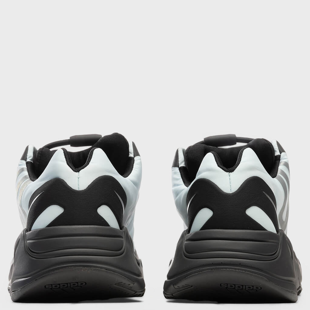 Yeezy 700 MNVN - Blue Tint