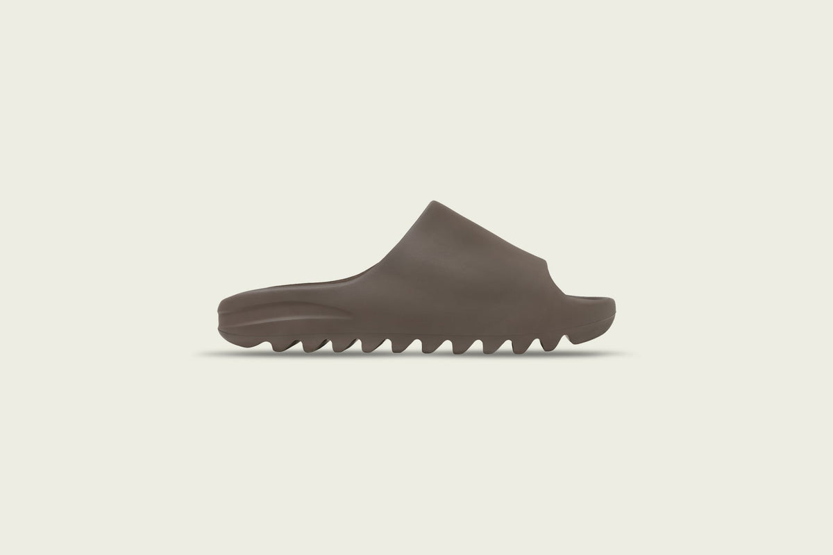 Yeezy Slide - Core