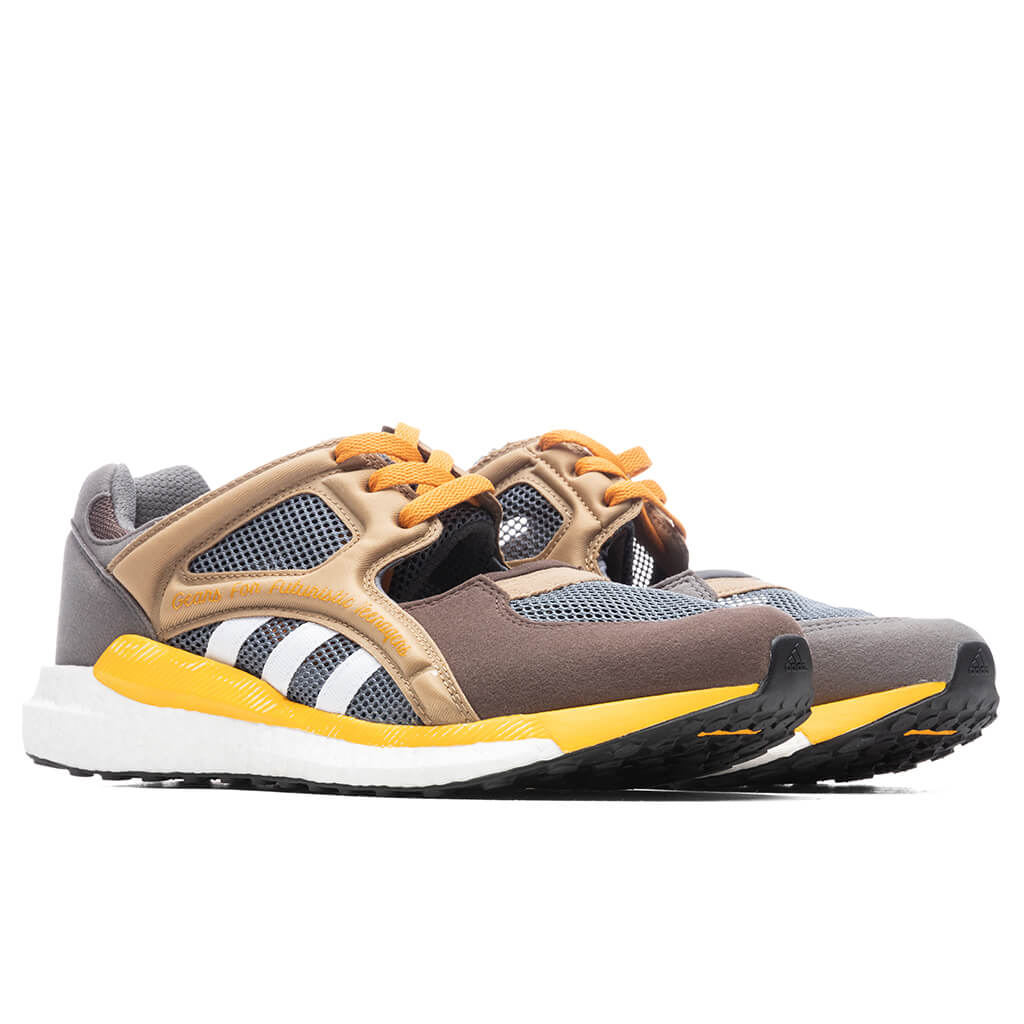 EQT Racing - Cardboard