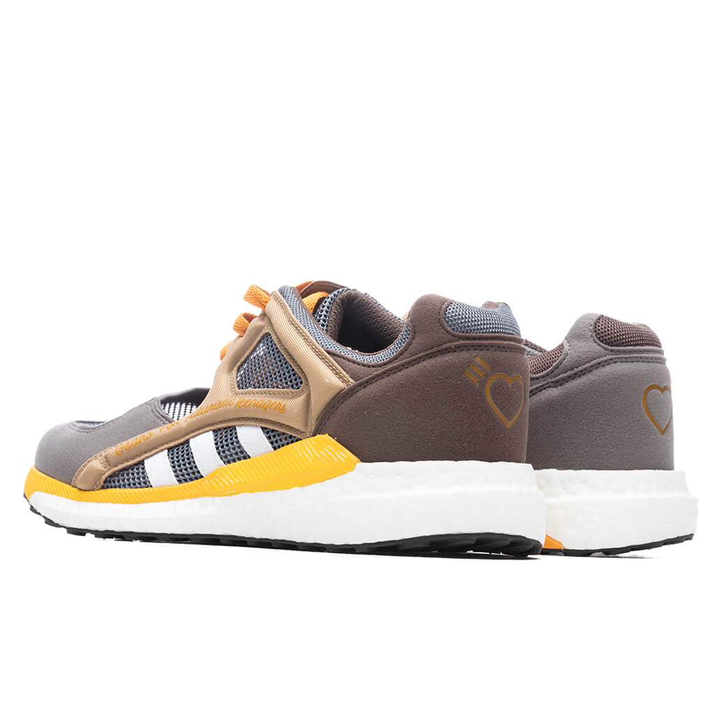 EQT Racing - Cardboard