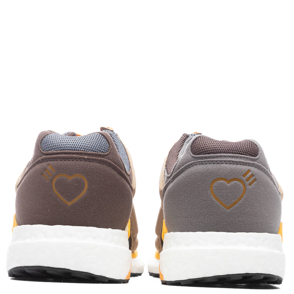 EQT Racing - Cardboard