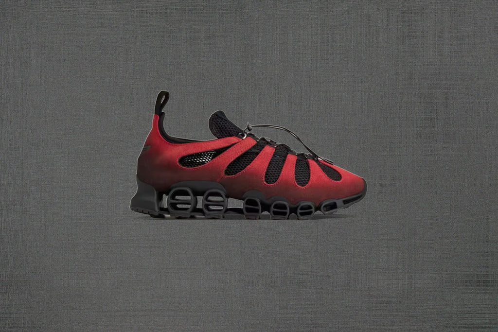 Women's Megaride - Core Black/Power Red/Power Red
