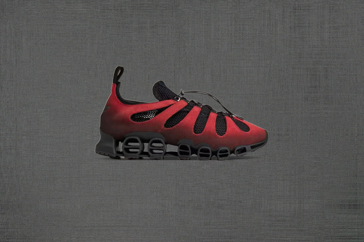 Women's Megaride - Core Black/Power Red/Power Red
