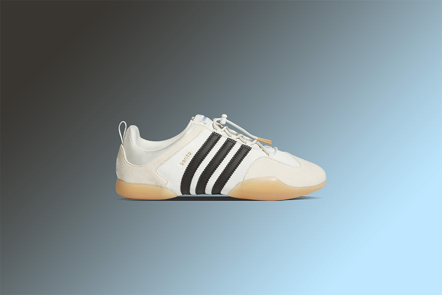 Ballerina - Off White/Core Black/Gum