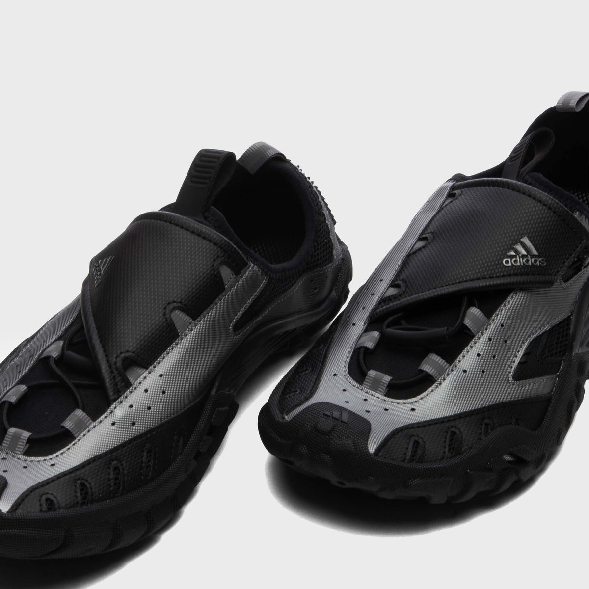VIRGINIA Watermoc - Core Black/Iron Metallic/Silver Metallic