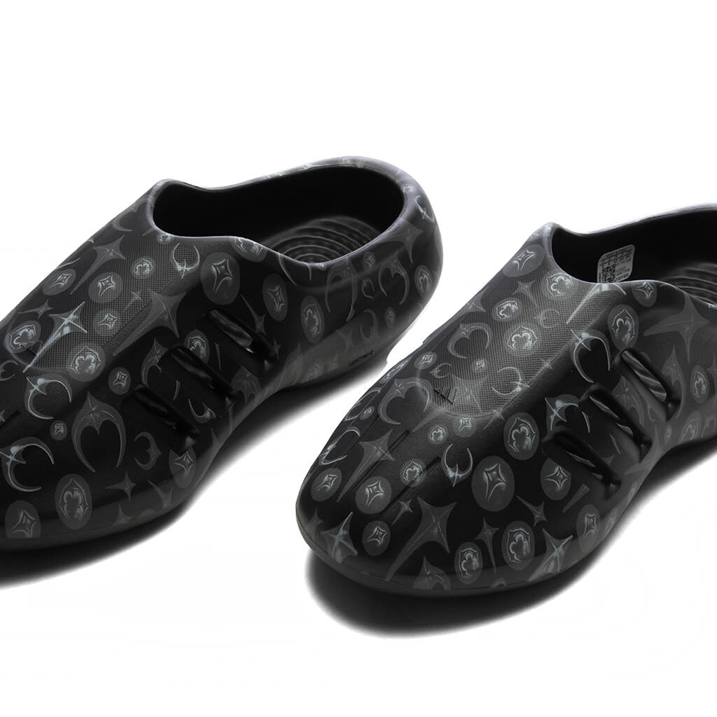 Adifom Iiinfinity Mule - Core Black/Core Black/Core Black