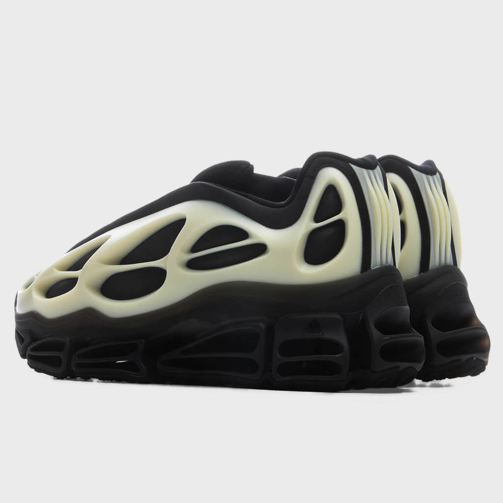 Mega Low - Core Black/Cream White/Core Black