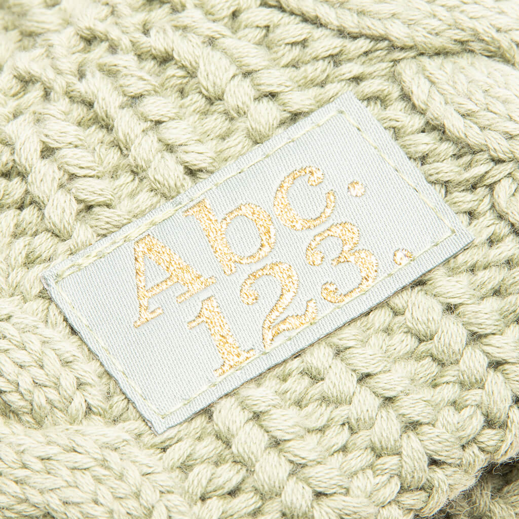Cableknit Beanie-Aventurine Green