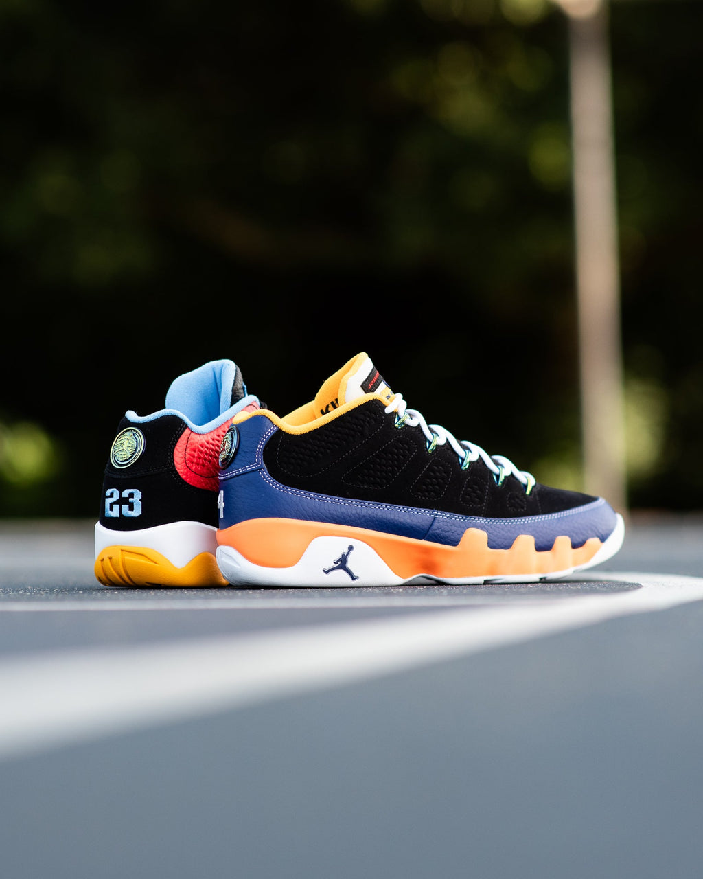 Air Jordan 9 Retro Low 'What The Kilroy' - Black/Challenge Red