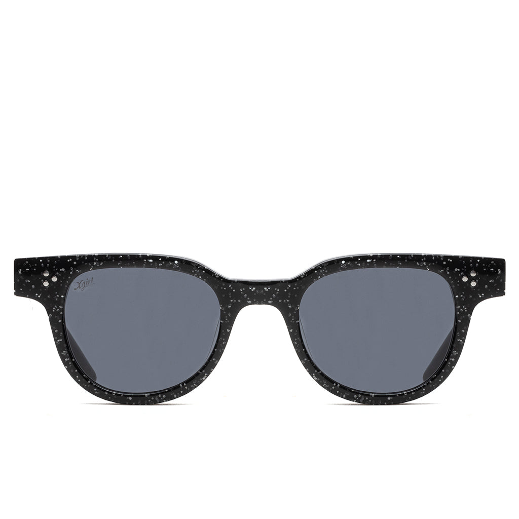 Black Shimmer/Black