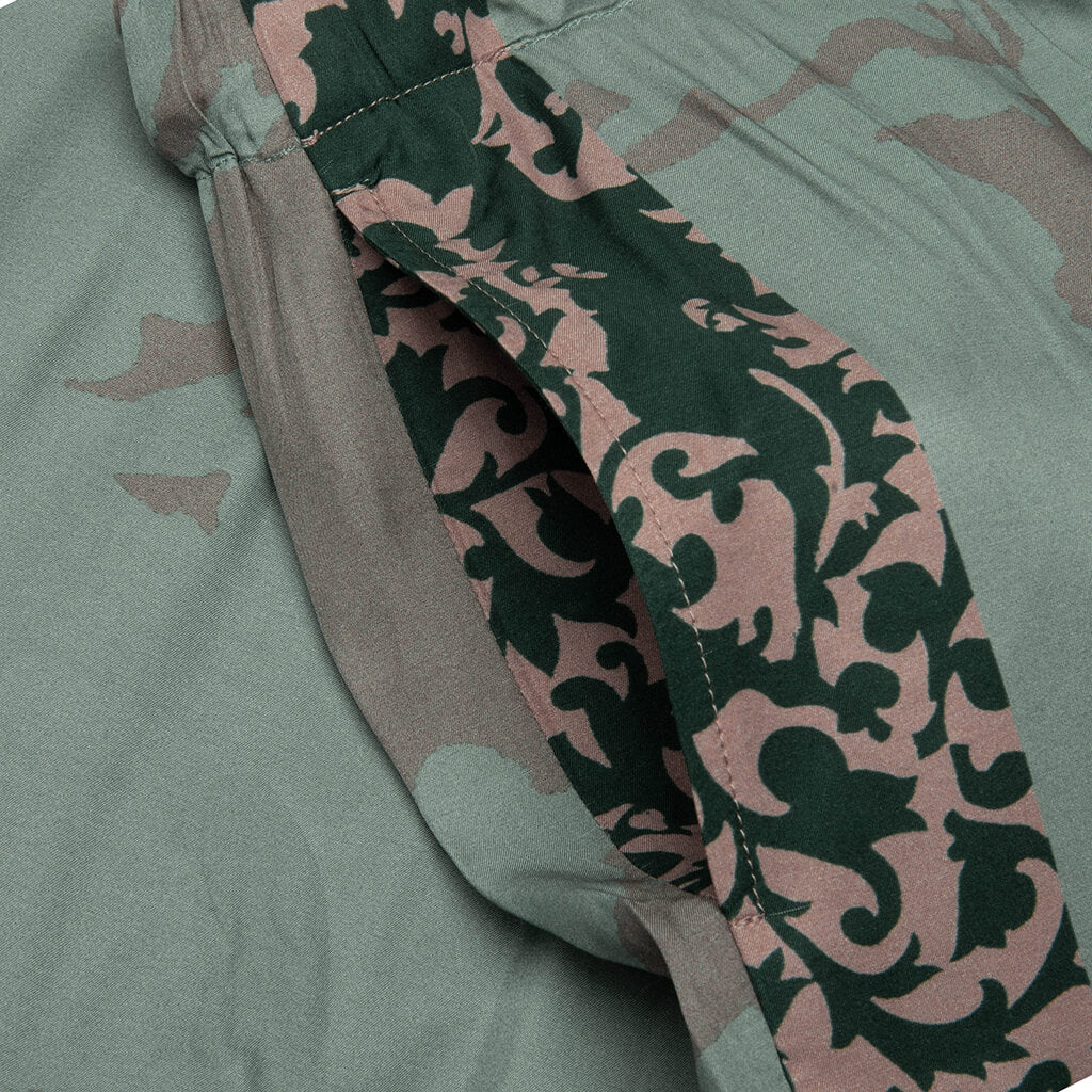 Archive Floral Border Piperi M.W. Shorts - Petrol