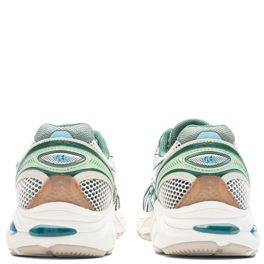 GT-2160 - Cream/Shamrock Green