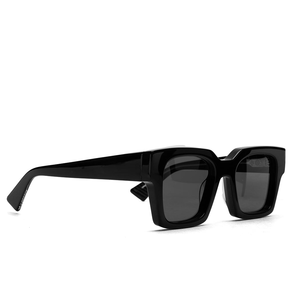Aura - Black/Black