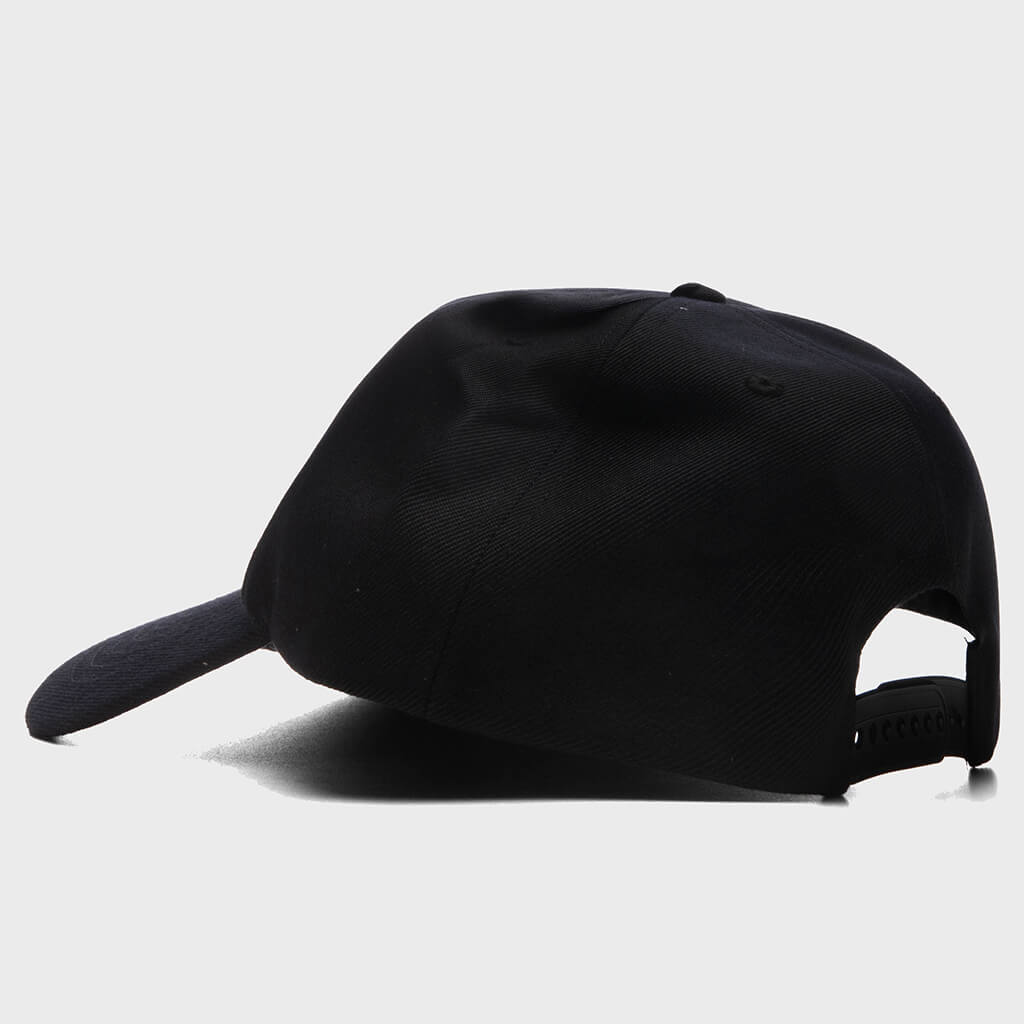 Bones Snapback - Black