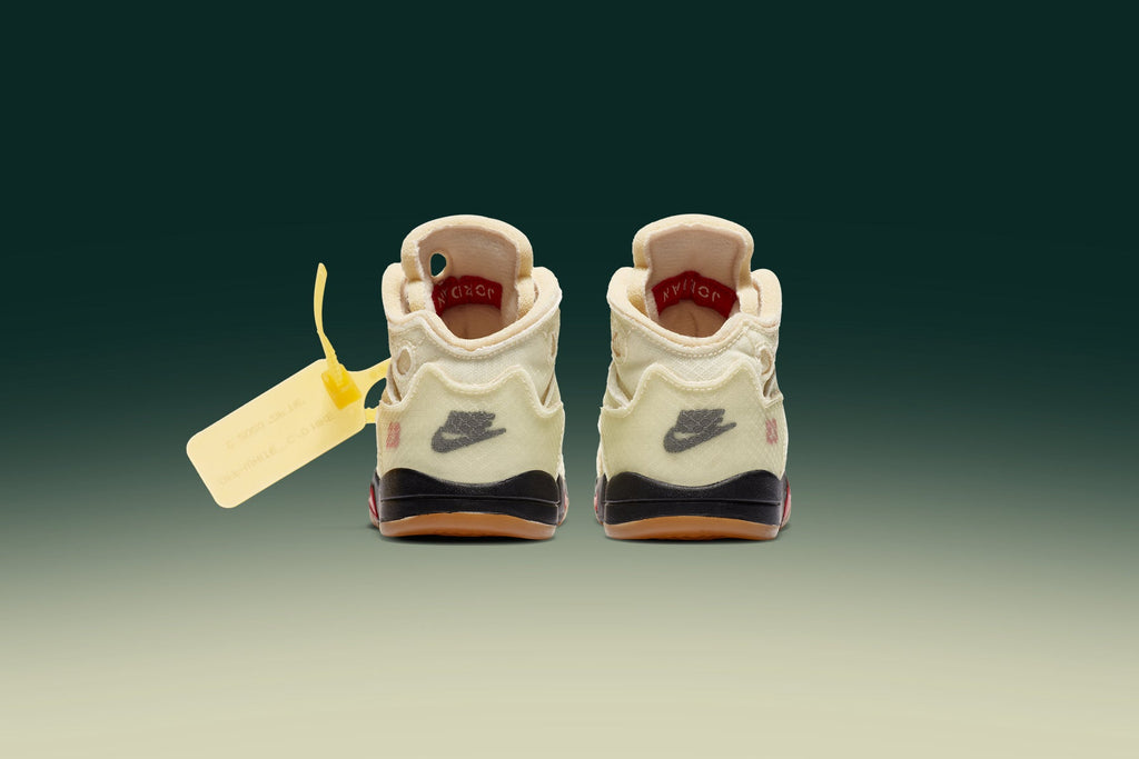 5 Retro SP (TD) - Sail/Fire Red