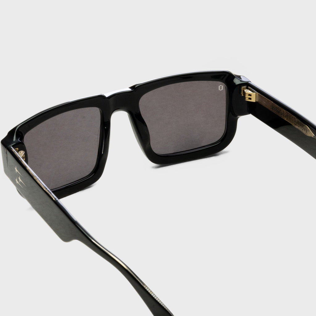 Caliber - Black