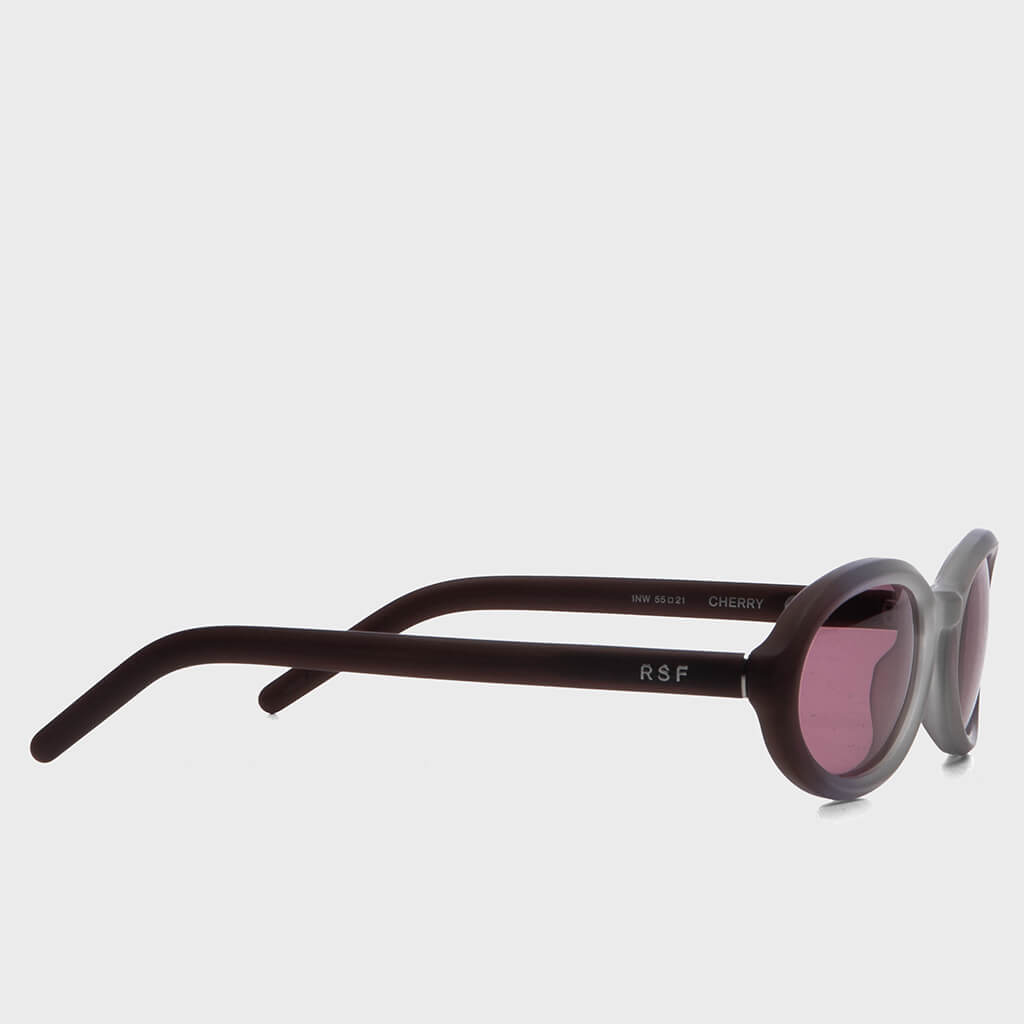 Cherry - Side Fade