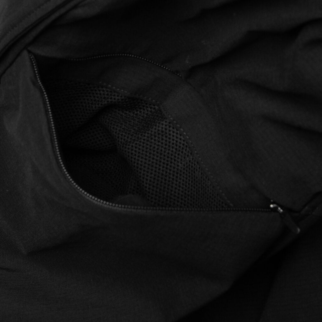 Class V Pathfinder Belted 7" Short - Black