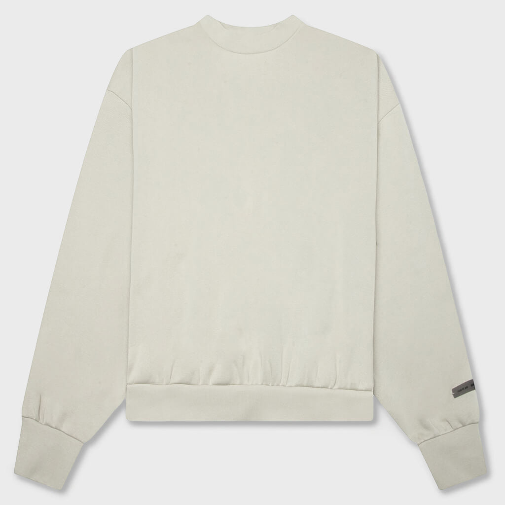 Classic Fleece Crewneck - Abbey Stone