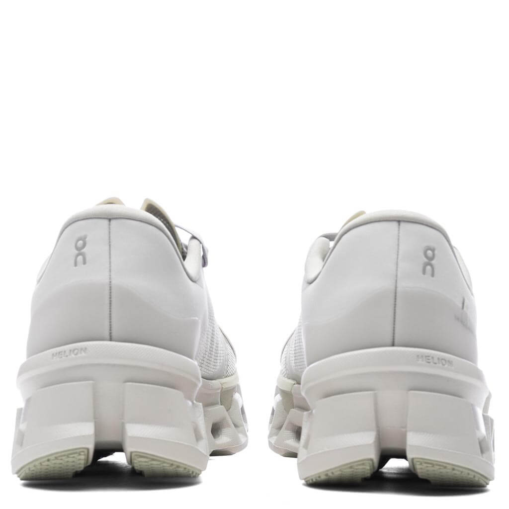 Women's Cloudmonster 2 - Moondust/Chalk 5