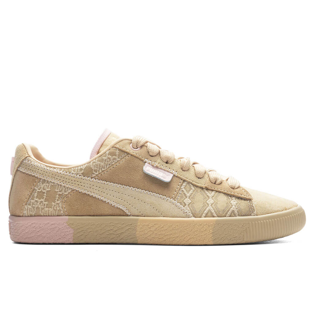 Women's Clyde Pre-Game Runway - Croissant/Rose Dust