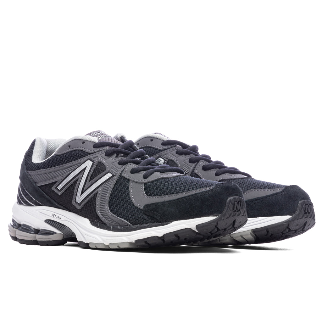 860 - Black/Grey