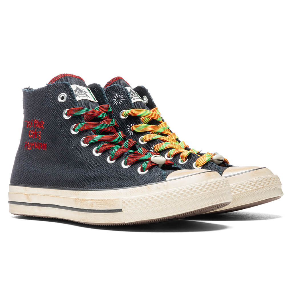 Chuck 70 Hi - Black/Fiery Red