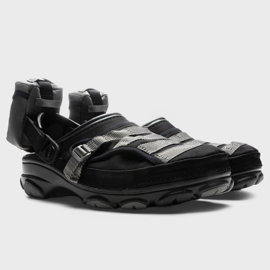 Classic All Terrain Military Clog - Black