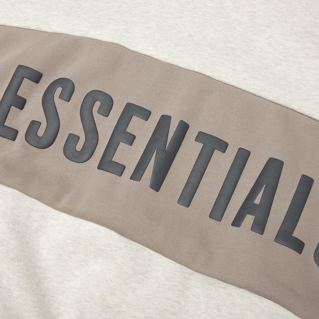 Cropped Relaxed Panelled Hoodie - Vanilla Heather/Seal