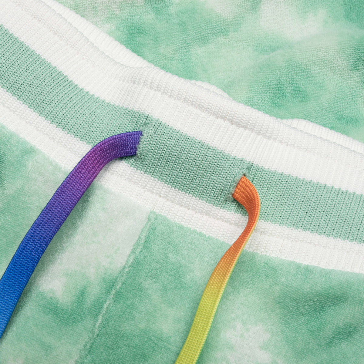 Shorts - Jade Aura/Enamel Green