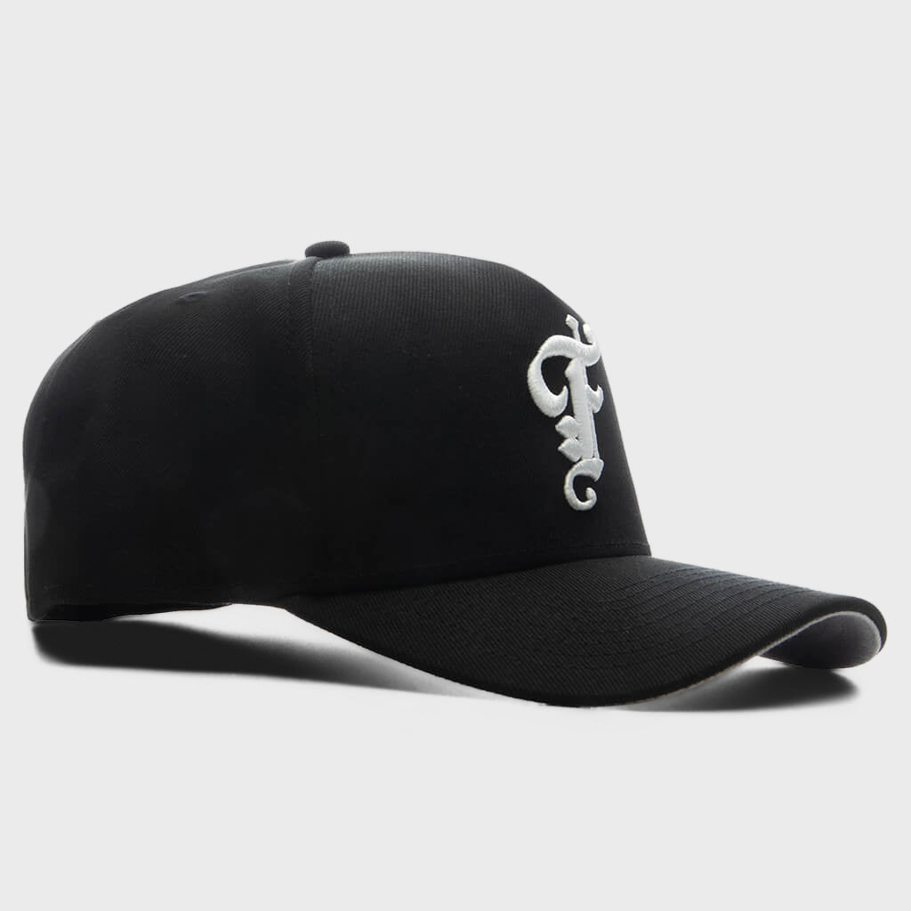 59FORTY Curved A-Frame Old English F - Black