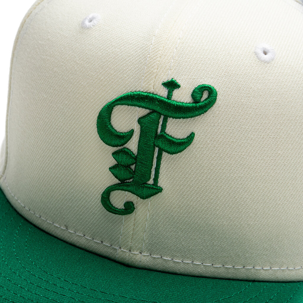 OE Fitted Cap - Off-White/Kelly Green