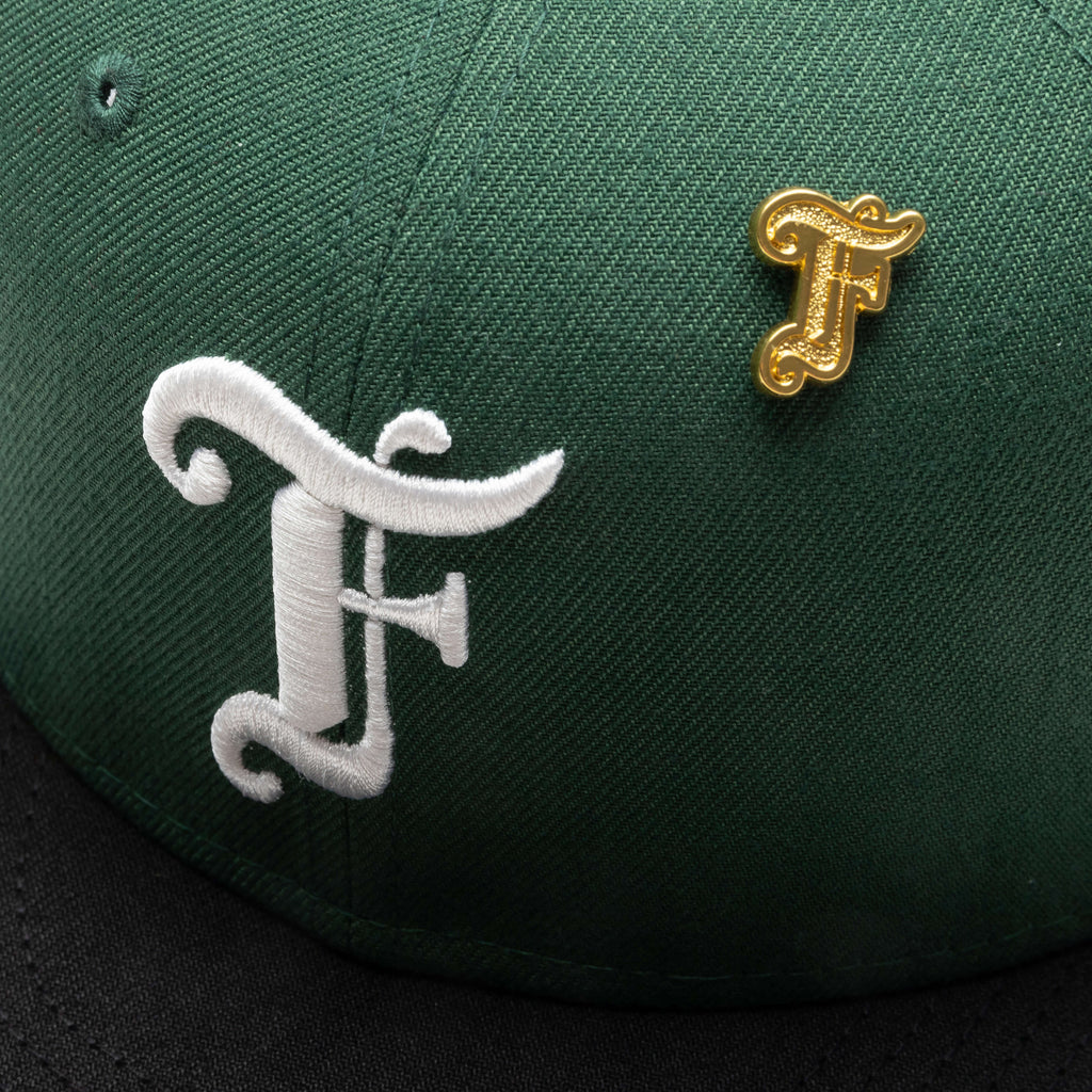 Old English F Snapback - Cilantro/Black