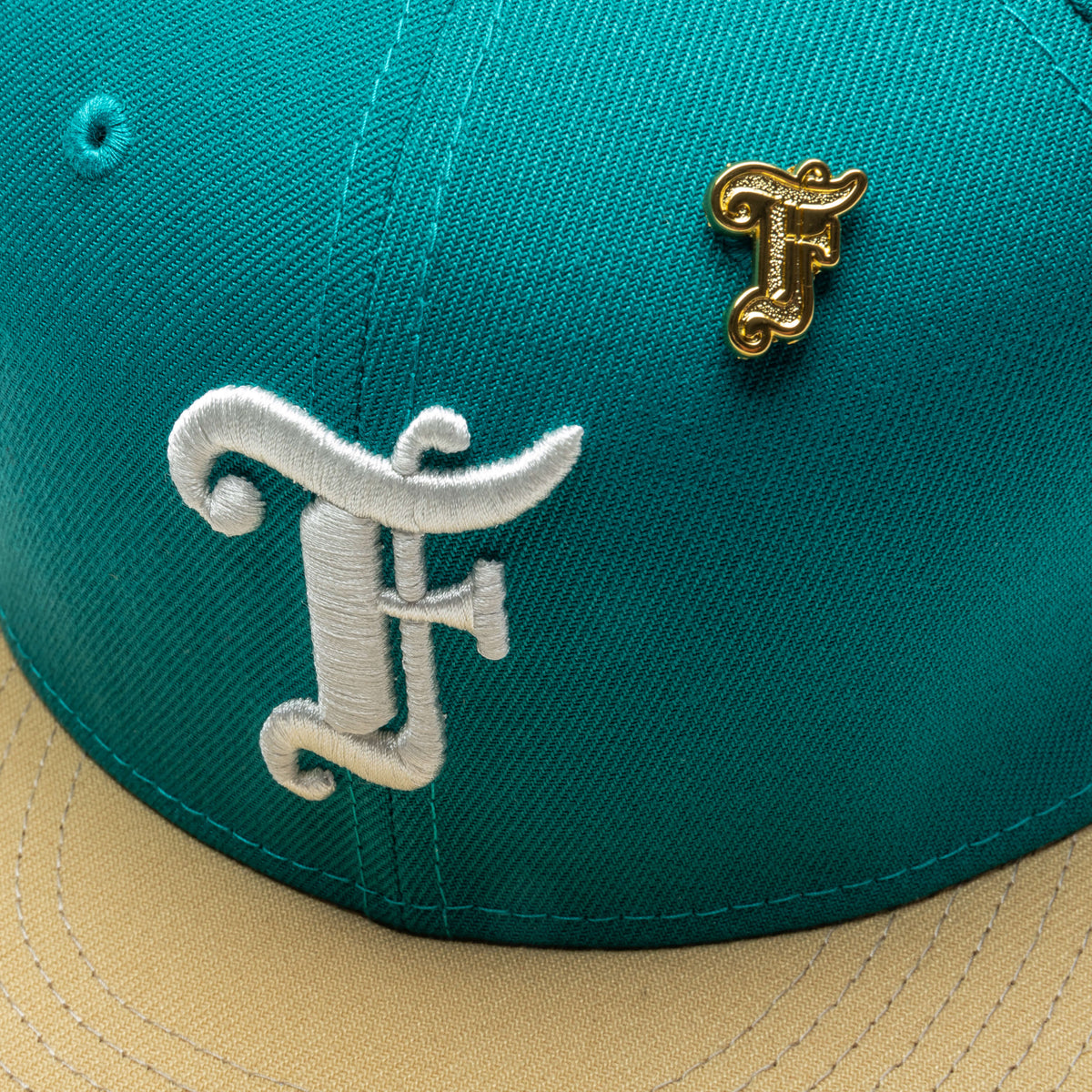 Old English F Snapback - Northwest Green/Vegas Gold